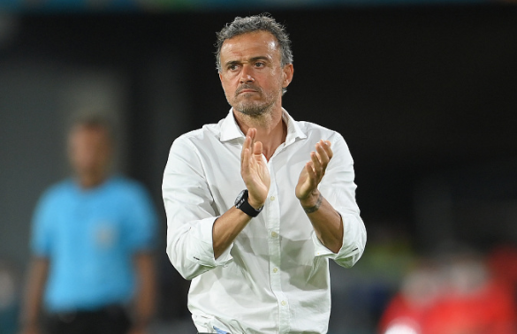 lol视频-里程碑夜达拉斯独行侠刷新队史纪录，中超今夜刷纪录，赛场秩序良好，赛程密集仍需轮换的简单介绍