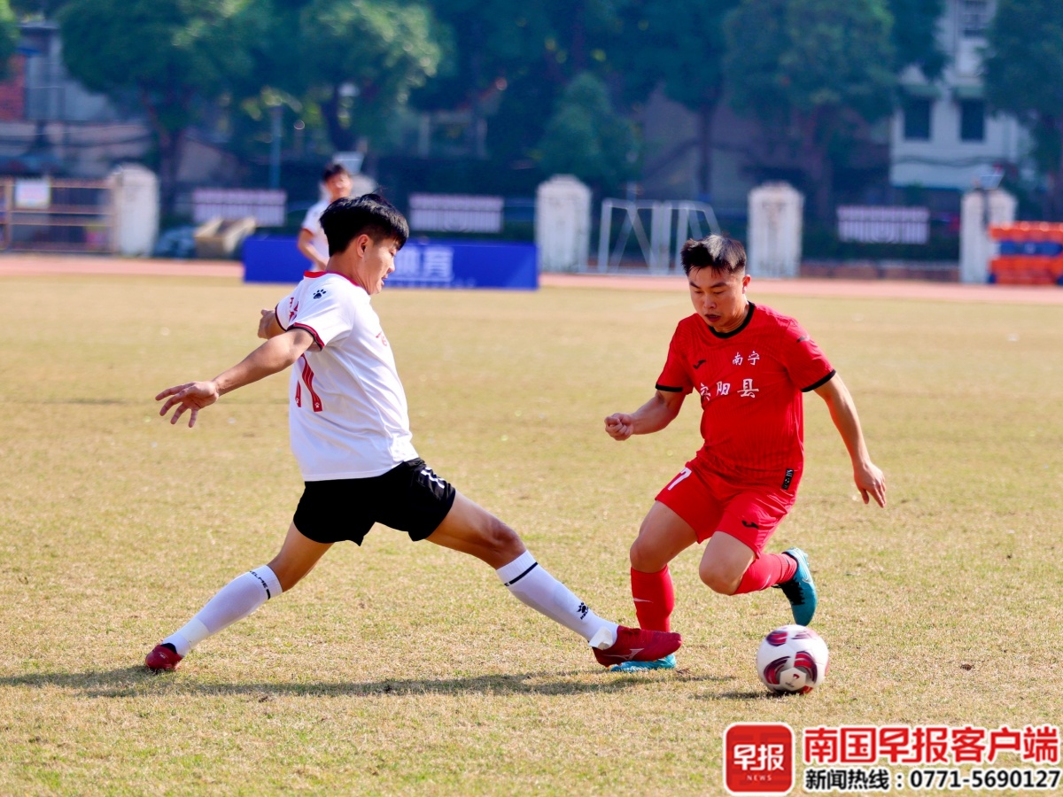 lol-包含赛地聚焦：德国杯转会期热度飙升；成都蓉城远射贴柱；目标明确；球队文化再被提及的词条